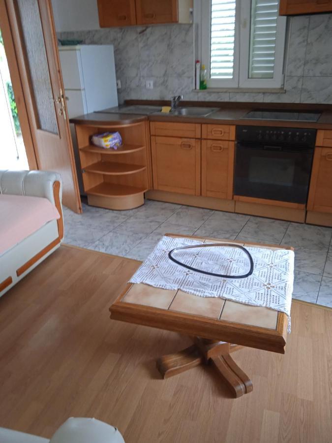 Apartment Suco *